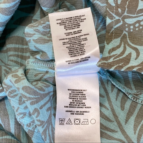 Columbia  Aqua Floral Top Size M - Picture 8 of 13